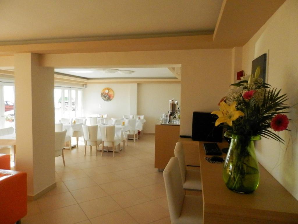 Sunrise Hotel Sarti Exterior photo