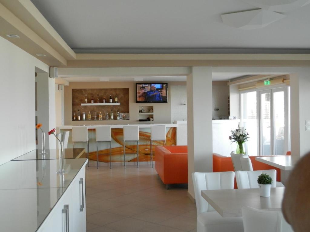 Sunrise Hotel Sarti Exterior photo